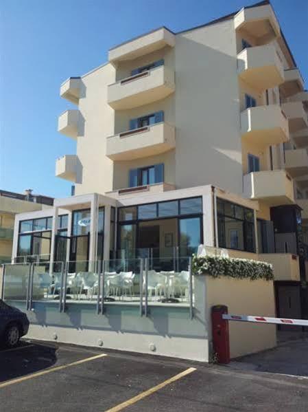 Hotel Ancore Senigália Exterior foto